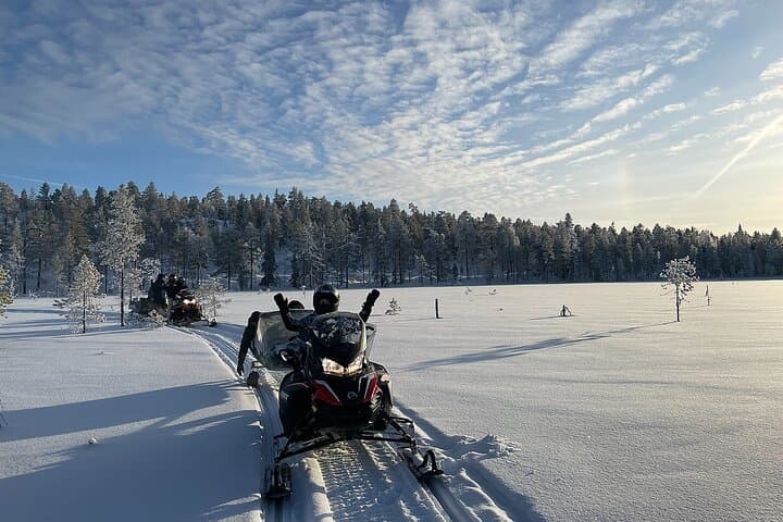 Family-Friendly Snowmobile Adventure in Lapland’s Winter Wilderness