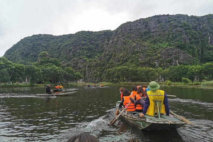 Hoa Lu & Tam Coc Full-Day: Ancient Temples, Bamboo Boat Ride & Countryside Cycling