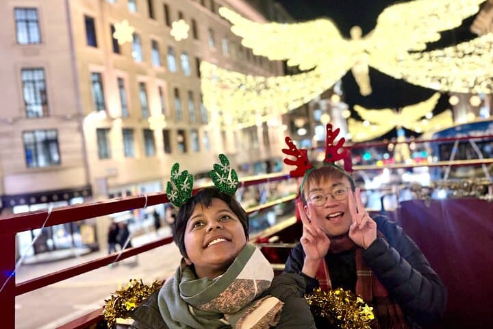 London Christmas Lights Tour on a Vintage Double-Decker Bus