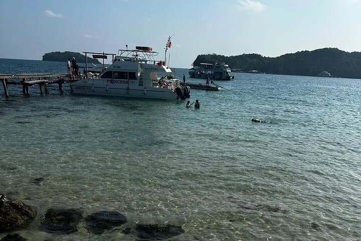 Phu Quoc Two-Island Snorkel Cruise: Buom & May Rut Islands photo 5