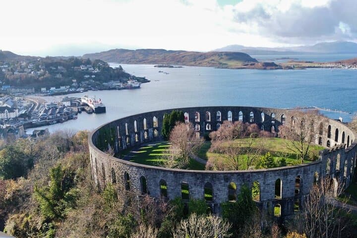 Lochs and Castles of Scotland’s West Highlands Day Tour from Glasgow