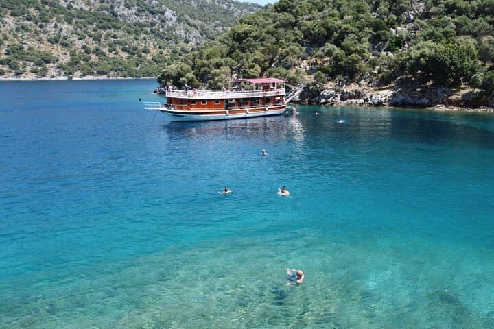 Gocek 12-Island Cruise from Sarıgerme: Day Sail, Snorkel & BBQ