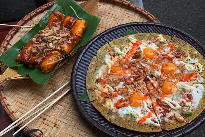 Hanoi 1–10 Dollar Street Food Challenge: Private Old Quarter Food Crawl photo 2
