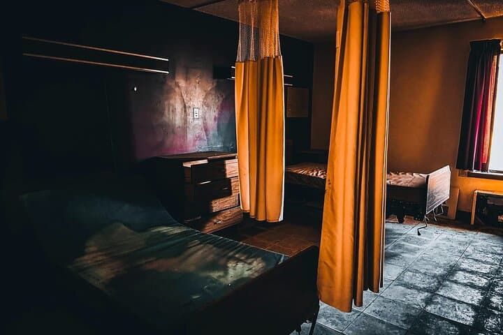 Overnight Ghost Hunt at Indiana State Sanatorium: Mitchell's Haunted TB Hospital photo 6
