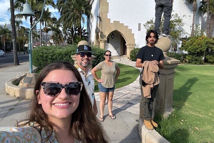 Santa Barbara Scavenger Hunt: Interactive Downtown Walking Tour photo 3