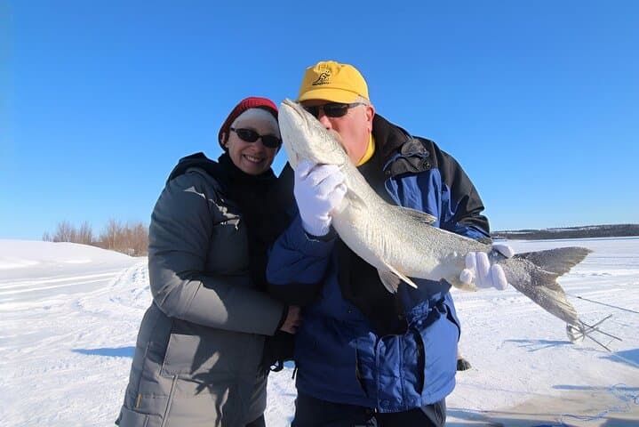 Traditional Indigenous Ice Fishing on Great Slave Lake | Yellowknife Winter Experience