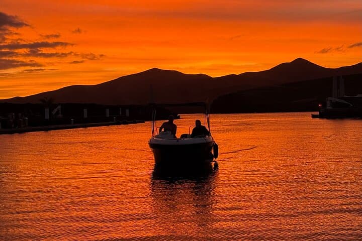 Private boat rental to Papagayo from Puerto Calero, Lanzarote — skippered or self-drive photo 4