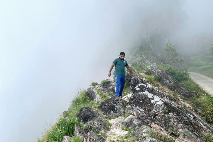 Baker's Dark Hunting Trail: 10 km Belihuloya Cloud-Forest Hike photo 6
