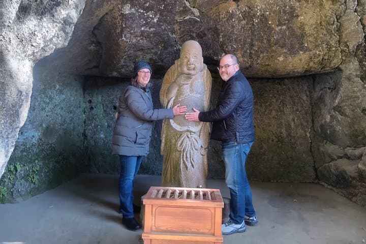 Kamakura Private Walking Tour: Temples, Daibutsu & Coastal Trails photo 2