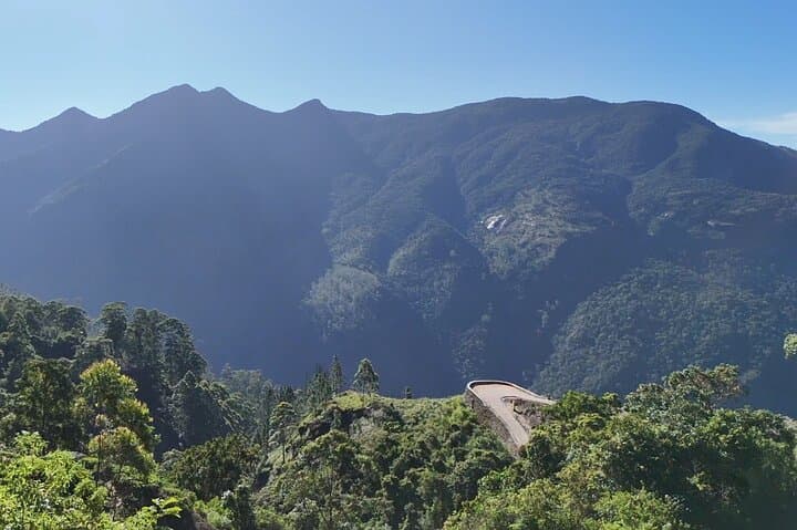Baker's Dark Hunting Trail: 10 km Belihuloya Cloud-Forest Hike photo 5