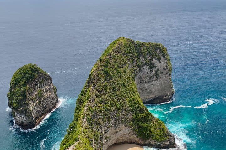 Nusa Penida Day Trip from Bali: Kelingking, Angel's Billabong & Crystal Bay photo 1