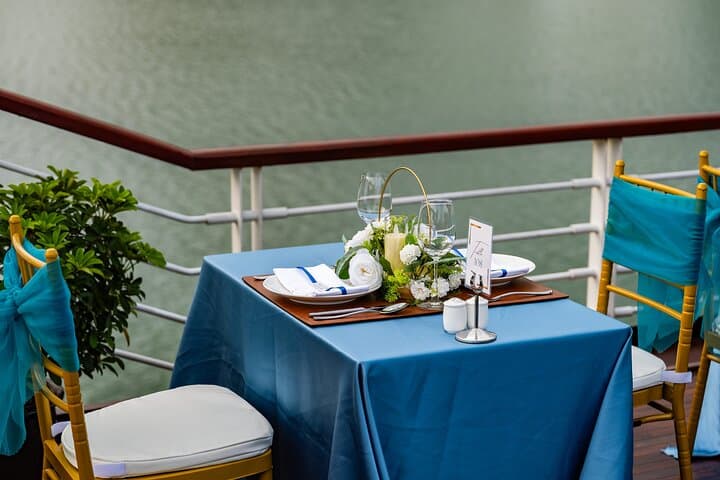 Halong & Lan Ha Bay: 2-Day Luxury Cruise with Kayaking, Tai Chi, and Night Fishing photo 3