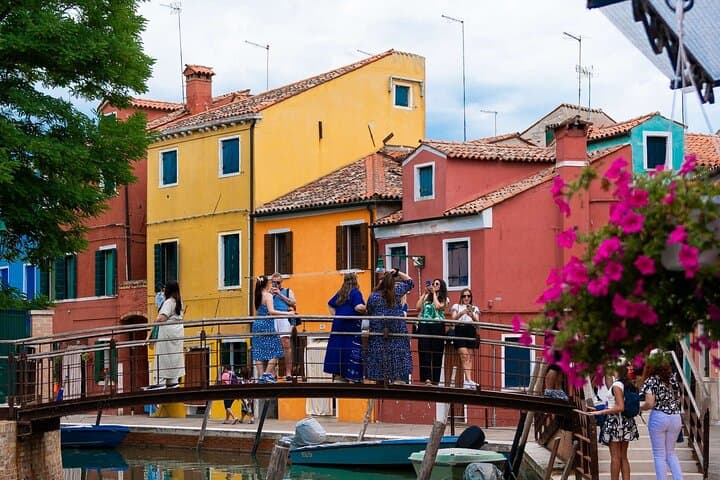 Morning Murano and Burano Boat Tour from Venice