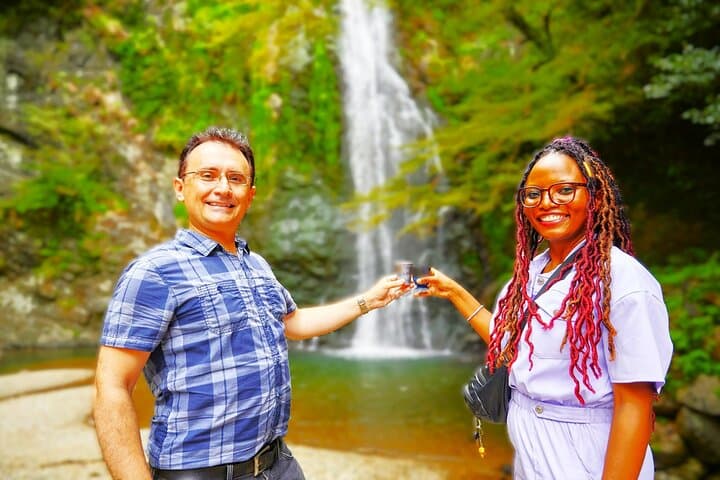 Minoo Falls Hike: Private 2.5-Hour Scenic Walk from Osaka