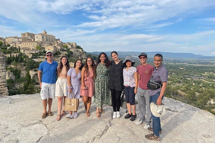 Private Luberon Villages Tour from Aix-en-Provence — Lourmarin, Roussillon & Gordes photo 2