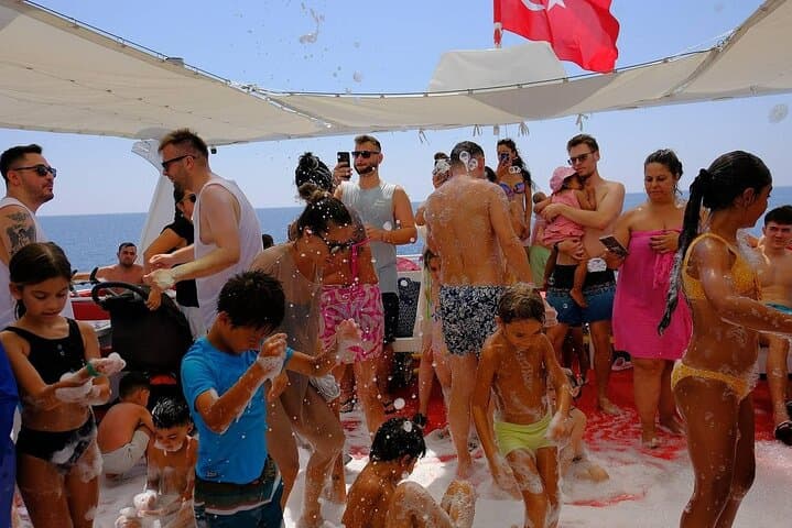 Alanya Boat Cruise to Cleopatra Beach and Caves — Lunch Included photo 5