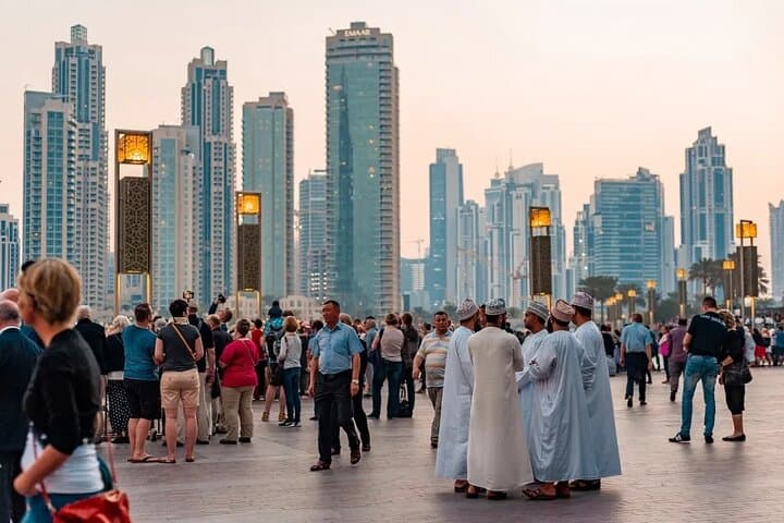 Dubai Full-Day Private Car & Driver Hire — Flexible Luxury Transport for Sightseeing photo 3