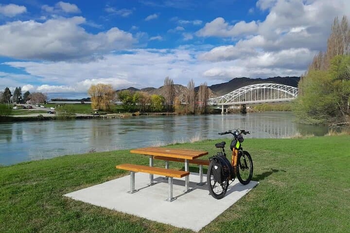 Central Otago River Loop E-Bike: Clyde to Alexandra Rail & River Trail photo 3