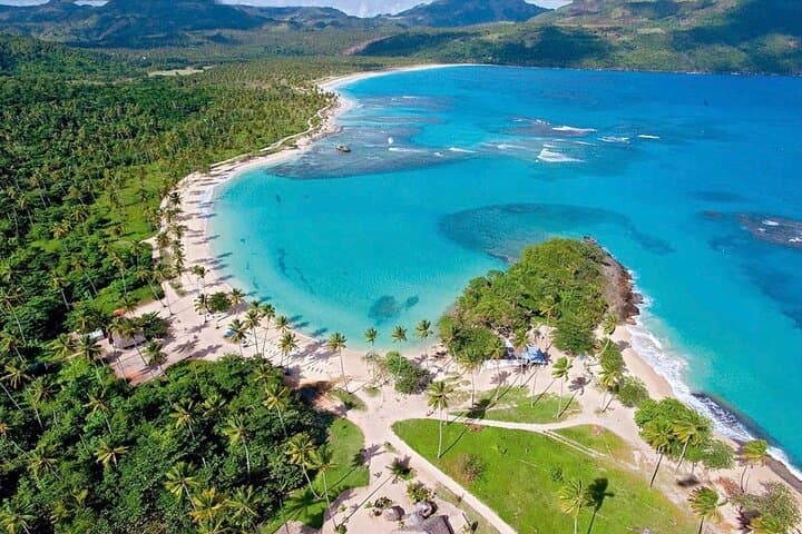 3-Day Samana Peninsula Catamaran: Beaches, Caves & Los Haitises photo 2