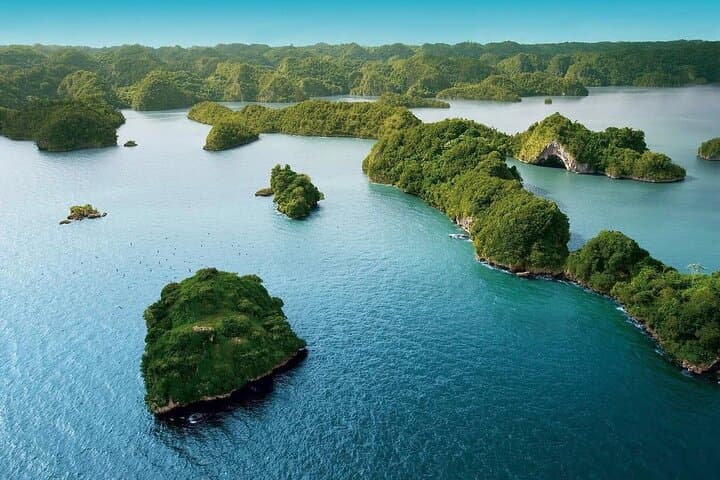 3-Day Samana Peninsula Catamaran: Beaches, Caves & Los Haitises photo 4