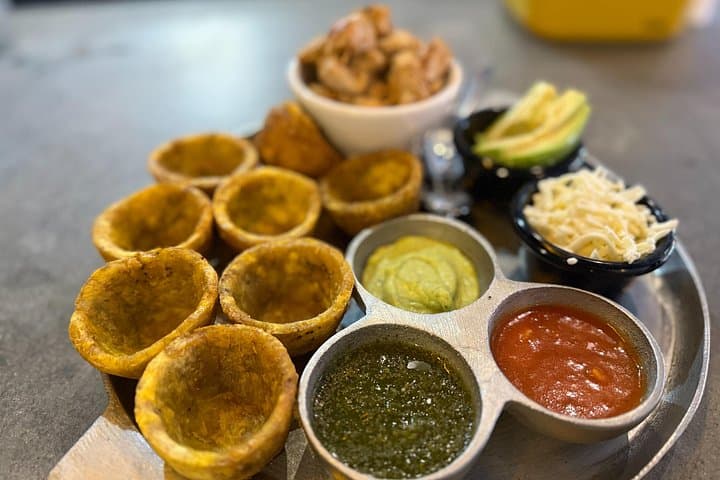 Downtown Orlando Food Tour: Authentic Fusion Tastings & Lake Eola Walk photo 3
