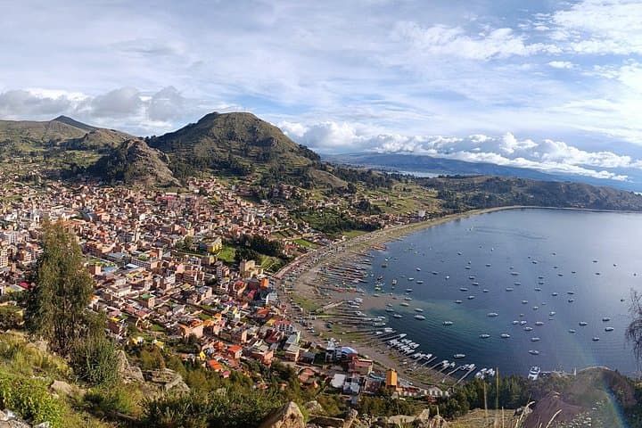 Isla del Sol Private Walks and Photos — Sun Island Inca Stairs & Pilcocaina Tour