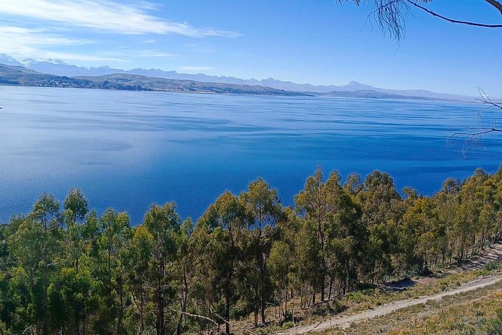 Isla del Sol Private Walks and Photos — Sun Island Inca Stairs & Pilcocaina Tour photo 2