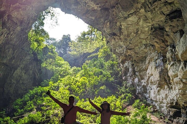 Exploring Huautla's Caverns and Mazatecan Culture: Journey into Mexico's Largest Cave System photo 2