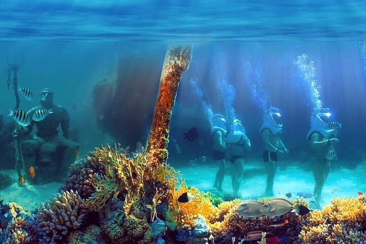 Bávaro Marine Adventure: Catamaran Party, Snorkel & Underwater Walk