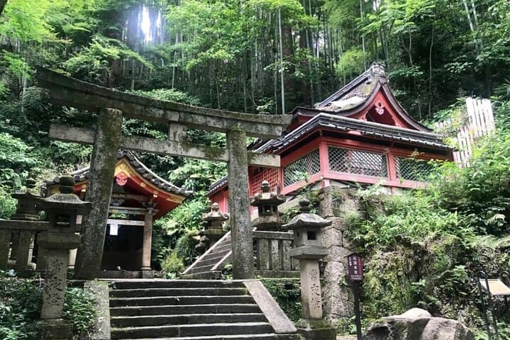 Private Day Tour to Nikko UNESCO Shrines, Waterfalls & Lake Chuzenji photo 6
