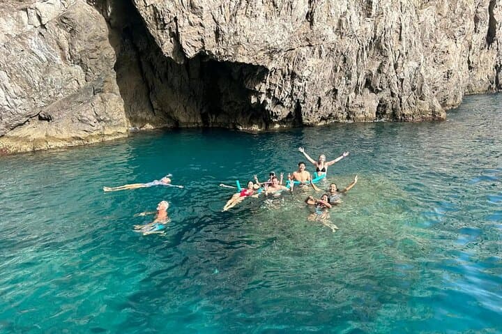 Full-Day Private Boat Tour of the Amalfi Coast from Praiano — Swim, Snorkel & Coastal Villages photo 5