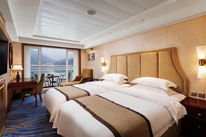 Yangtze Miracle Luxury Cruise: 4-Day All-Inclusive Three Gorges Voyage photo 6