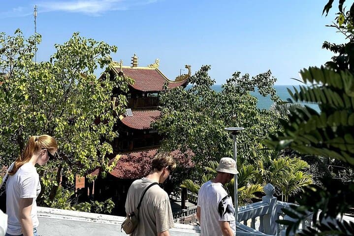 Private South Phu Quoc Sightseeing: Cable Car, Bai Khem & Coconut Prison photo 6