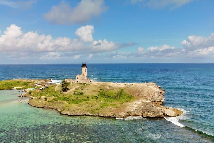 Mauritius 5 Islands Boat Tour: East Coast Snorkel, Beaches & Coastal Waterfall