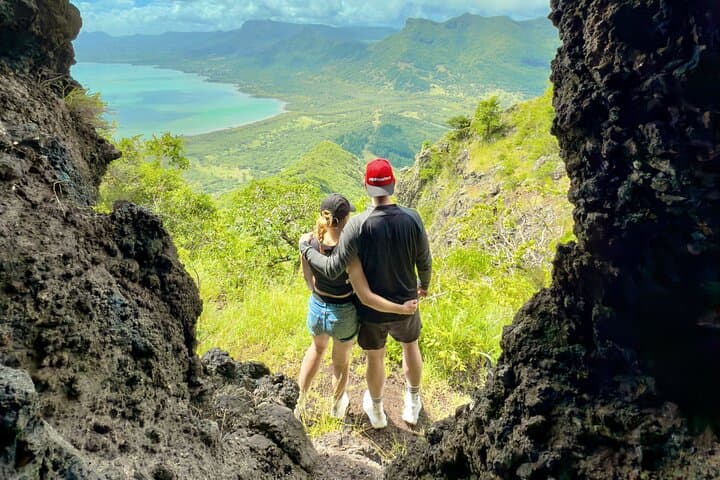 Le Morne Small-Group Hike: Summit Le Morne Brabant (Mauritius) photo 5