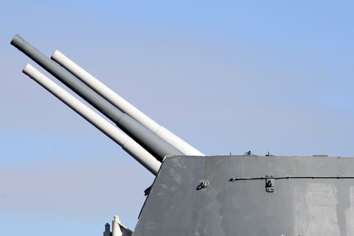 explore-hms-belfast-london-naval-history-ship-tour photo 6