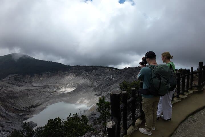 Bandung White Crater & Active Volcano Guided Tour — Kawah Putih, Tangkuban Perahu & Hot Springs