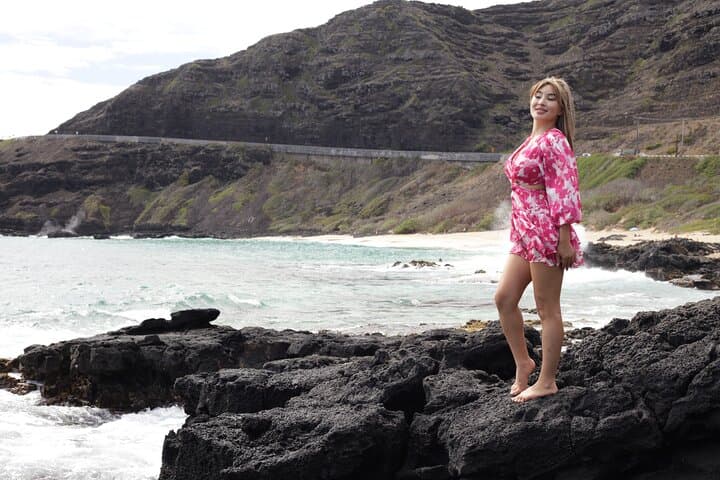Sunrise Convertible Photo Session at Paradise Beach, Oahu photo 3