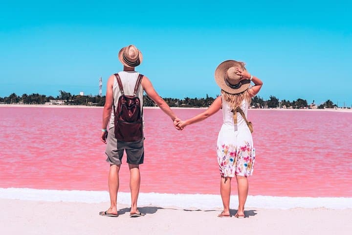 Las Coloradas & Río Lagartos Day Trip from Mérida: Pink Lakes, Mangrove Boat Tour & Mayan Mud Bath