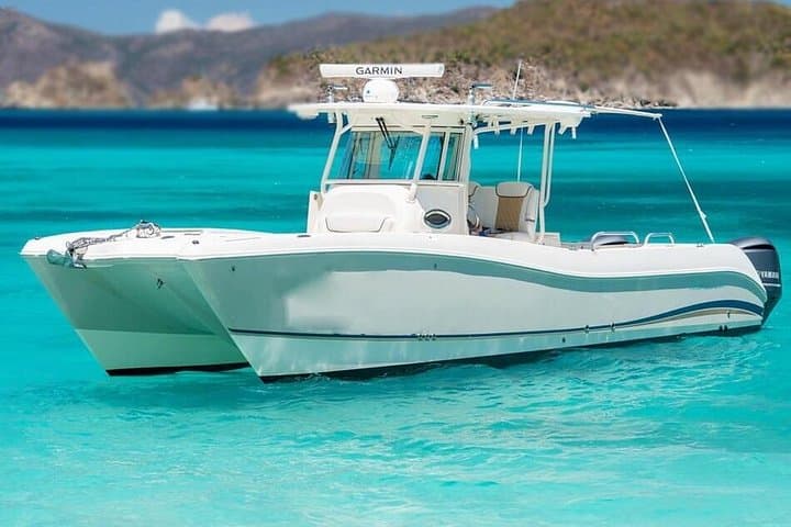 Private Snorkeling Boat Charter in Providenciales — 2.5-Hour Hydro Cat Experience
