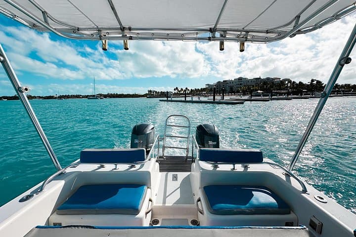 Private Snorkeling Boat Charter in Providenciales — 2.5-Hour Hydro Cat Experience photo 2