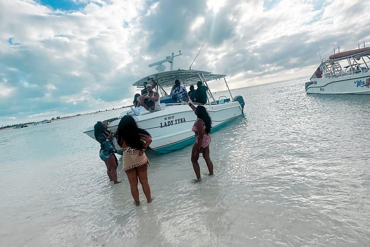Private Snorkeling Boat Charter in Providenciales — 2.5-Hour Hydro Cat Experience photo 3