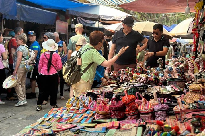 Can Cau & Bac Ha Market Tour: 2-Day Sapa Cultural Immersion photo 3