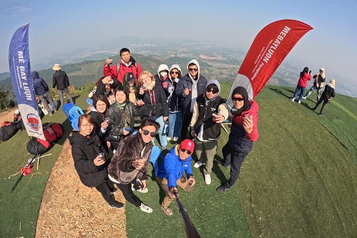 Hanoi Paragliding at Bu Hill: Tandem Flights Near the City photo 2