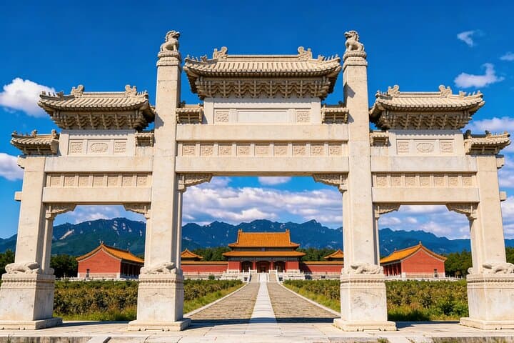 Huangyaguan Great Wall & Eastern Qing Tombs: Private Day Tour from Beijing