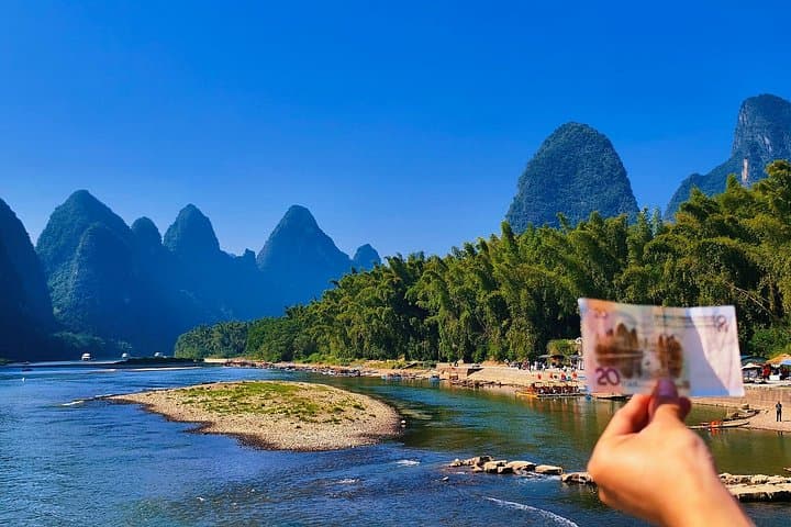 Li River Cruise Guilin to Yangshuo: Private Day Cruise Through Karst Peaks photo 2