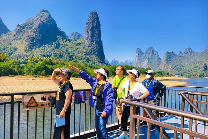 4-Day Yangshuo Li River Cruise & Longsheng Rice Terraces Tour photo 2