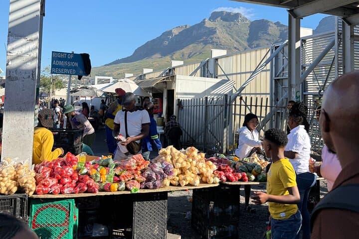 Cape Town Street Art & Soulful Stories Walking Tour photo 4