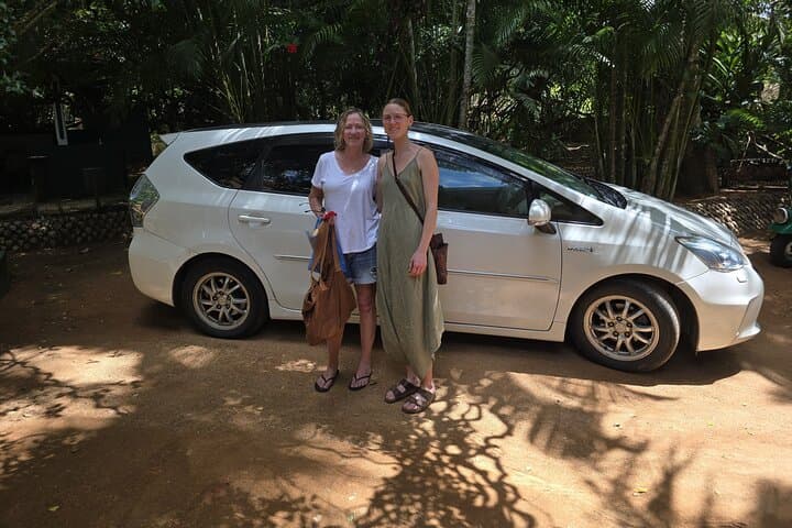 Private Colombo City Tour by Car: Relaxed Cultural Highlights photo 2