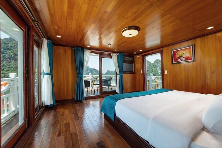 Private Ha Long, Lan Ha & Bai Tu Long Bay Cruise: Customize Your 2–3 Day Wooden Boat Escape photo 4